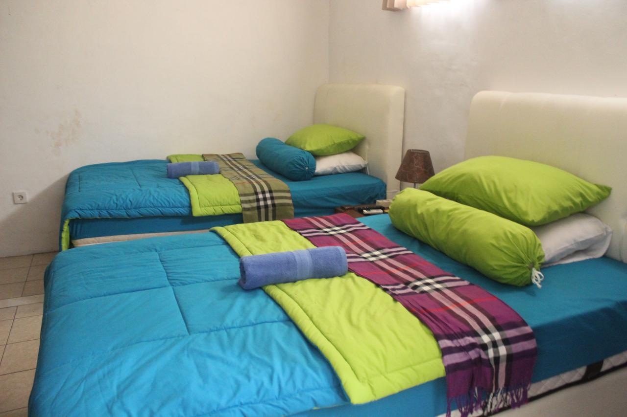 Gedul Homestay Canggu Exteriör bild